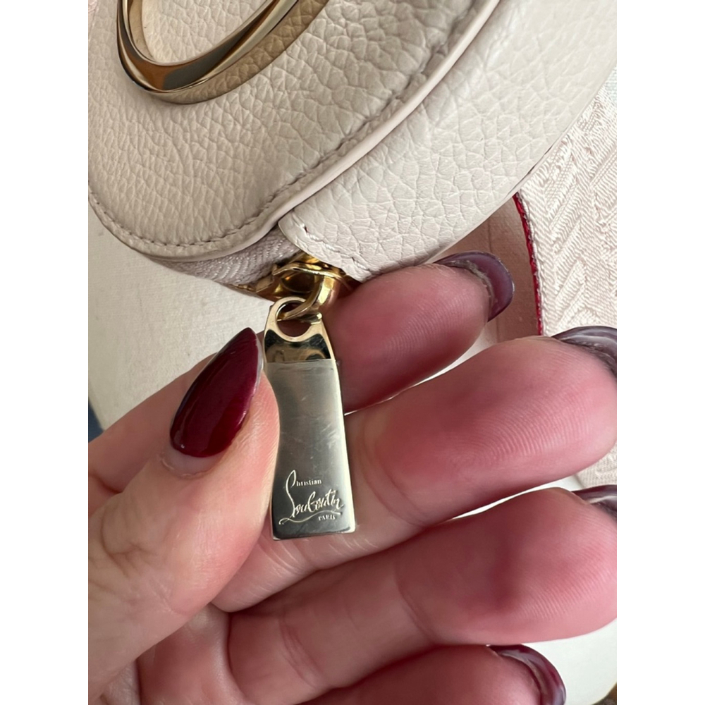 New Christian Louboutin Crossbody Strap with Pink Round Bag-Flaw - Picture 3 of 10